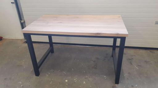 Industriële steigerhouten bartafel Bern Meubelmakerij van Ommen