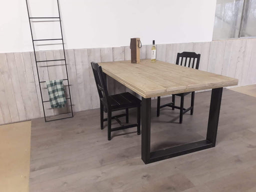 Steigerhouten eettafel met U onderstel Meubelmakerij van Ommen