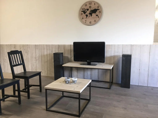 Steigerhouten tv-meubel met stalen frame Meubelmakerij van Ommen