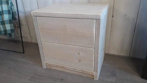 Steigerhouten nachtkastjes