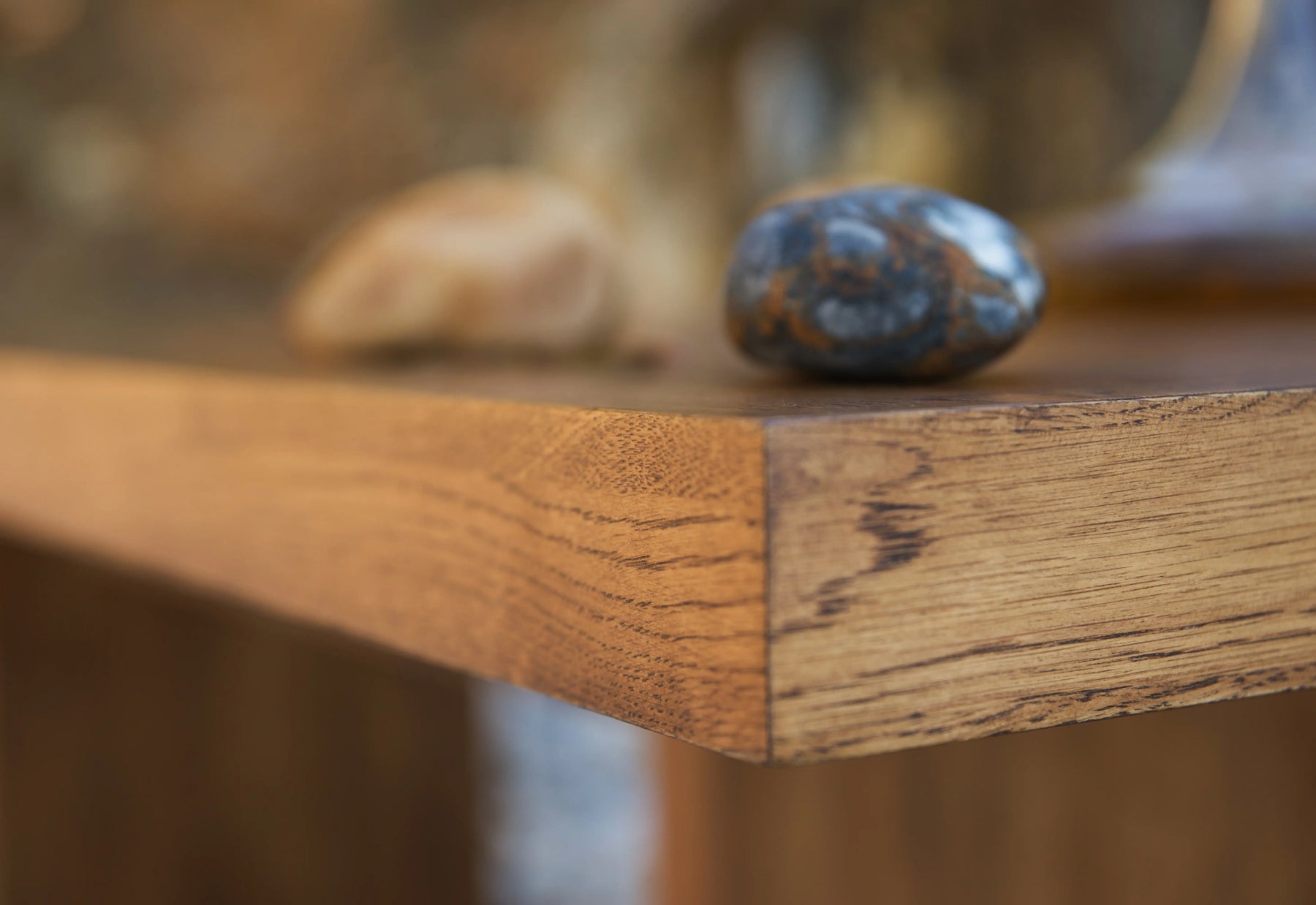 Steigerhout vs massief hout: een duidelijke vergelijking