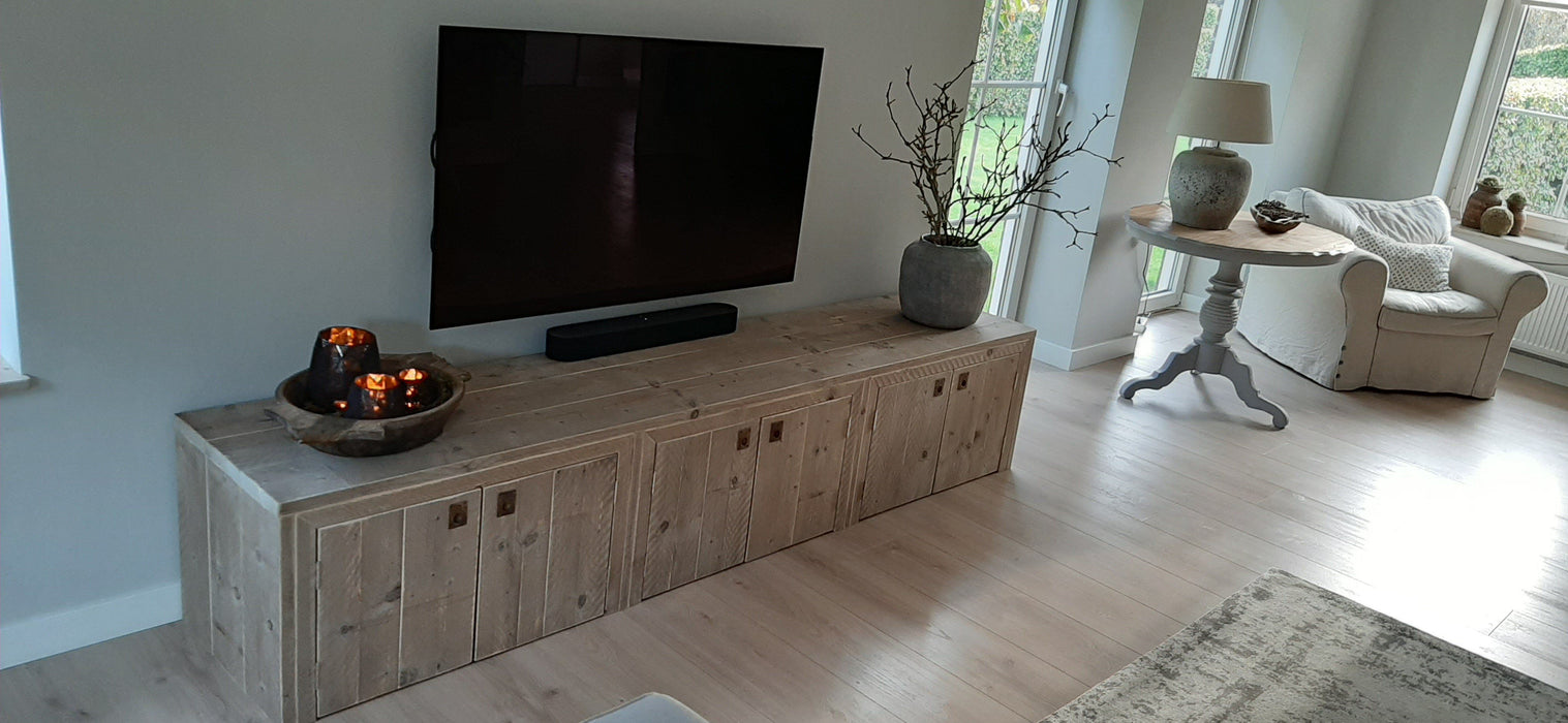 Steigerhouten tv-meubel Mainz Meubelmakerij van Ommen